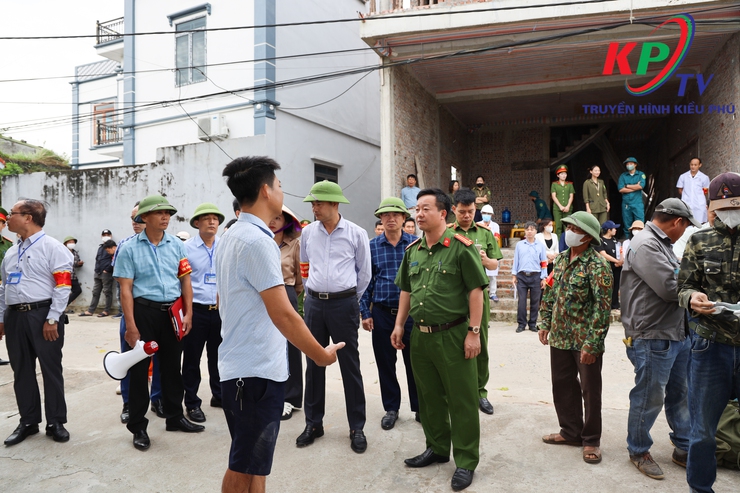 UBND xã Kiều Phú kiên quyết xử lý triệt để các trường hợp vi phạm Luật đất đai- Ảnh 4.