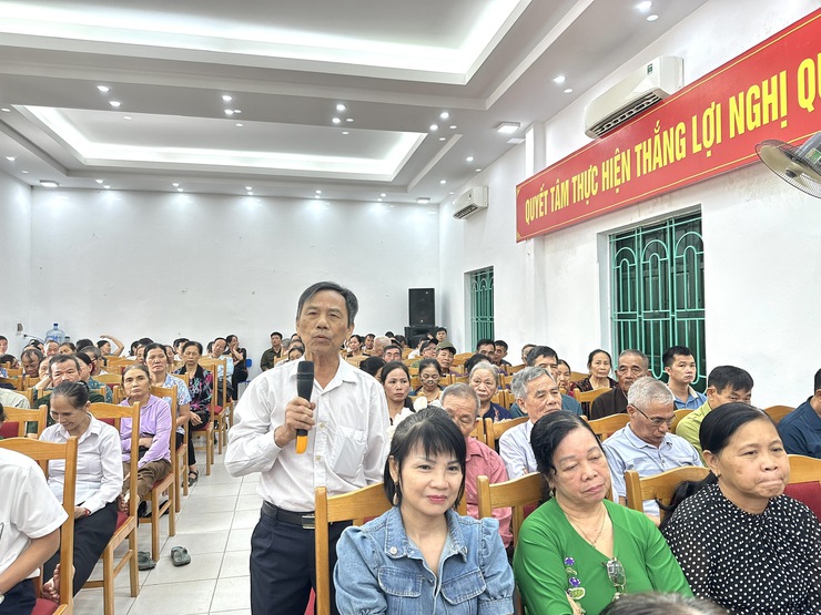 ĐẢNG ỦY XÃ THƯ LÂM TỔ CHỨC HỘI NGHỊ TIẾP XÚC, ĐỐI THOẠI GIỮA ĐỒNG CHÍ BÍ THƯ ĐẢNG ỦY, CHỦ TỊCH HĐND XÃ VỚI MTTQ, CÁC TỔ CHỨC CHÍNH TRỊ - XÃ HỘI VÀ NHÂN DÂN CÁC THÔN NĂM 2025- Ảnh 8.