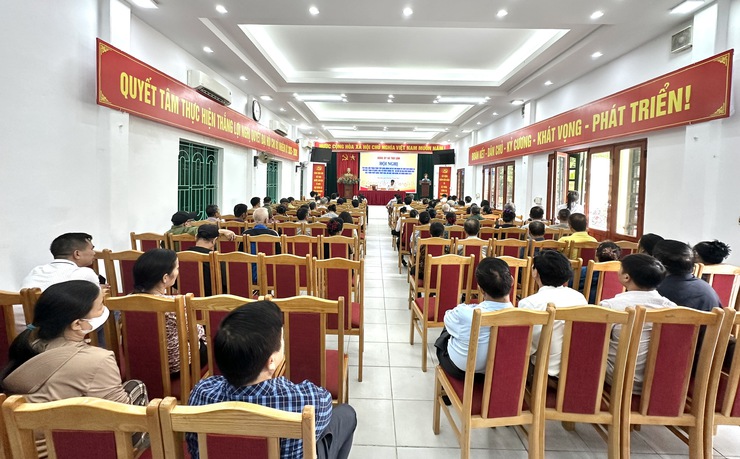 ĐẢNG ỦY XÃ THƯ LÂM TỔ CHỨC HỘI NGHỊ TIẾP XÚC, ĐỐI THOẠI GIỮA ĐỒNG CHÍ BÍ THƯ ĐẢNG ỦY, CHỦ TỊCH HĐND XÃ VỚI MTTQ, CÁC TỔ CHỨC CHÍNH TRỊ - XÃ HỘI VÀ NHÂN DÂN CÁC THÔN NĂM 2025- Ảnh 12.