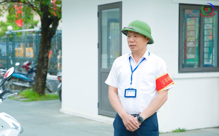 Ban Chỉ đạo 197 xã Quốc Oai ra quân kiểm tra, xử lý vi phạm trật tự đô thị, trật tự xây dựng và vệ sinh môi trường- Ảnh 2.