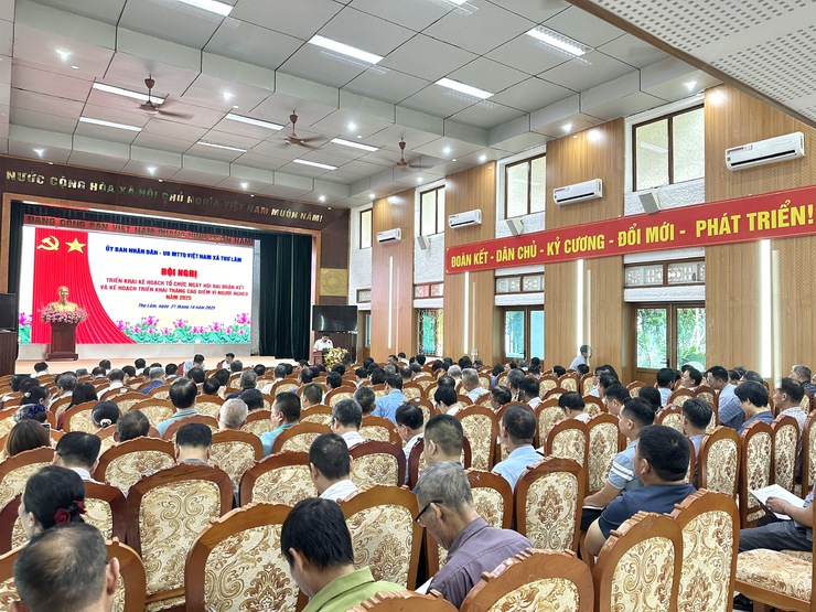 UBND – UB MTTQ Việt Nam xã Thư Lâm tổ chức hội nghị triển khai Kế hoạch tổ chức Ngày hội Đại đoàn kết và Kế hoạch triển khai tháng cao điểm vì người nghèo năm 2025.- Ảnh 4.
