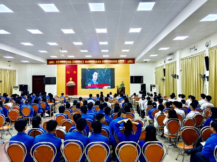 ĐOÀN VIÊN, THANH NIÊN PHÙNG KHẮC KHOAN – SỐNG, HỌC TẬP VÀ LÀM VIỆC THEO PHÁP LUẬT!- Ảnh 4.