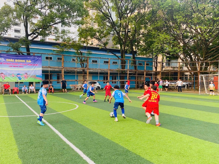 Tưng bừng giải bóng đá tranh cúp tiểu học Thịnh Quang lần thứ III năm 2025- Ảnh 10.