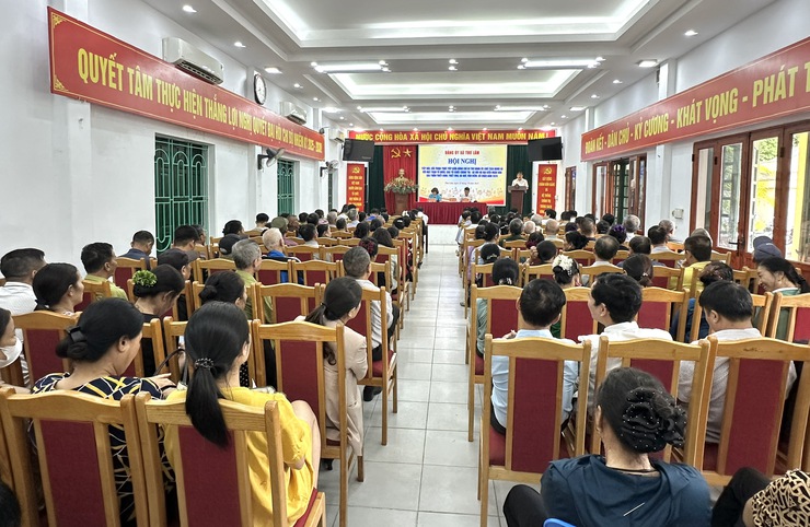 ĐẢNG ỦY XÃ THƯ LÂM TỔ CHỨC HỘI NGHỊ TIẾP XÚC, ĐỐI THOẠI GIỮA ĐỒNG CHÍ BÍ THƯ ĐẢNG ỦY, CHỦ TỊCH HĐND XÃ VỚI MTTQ, CÁC TỔ CHỨC CHÍNH TRỊ - XÃ HỘI VÀ NHÂN DÂN CÁC THÔN NĂM 2025- Ảnh 4.