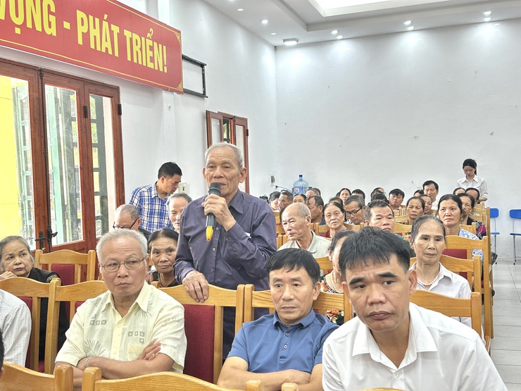 ĐẢNG ỦY XÃ THƯ LÂM TỔ CHỨC HỘI NGHỊ TIẾP XÚC, ĐỐI THOẠI GIỮA ĐỒNG CHÍ BÍ THƯ ĐẢNG ỦY, CHỦ TỊCH HĐND XÃ VỚI MTTQ, CÁC TỔ CHỨC CHÍNH TRỊ - XÃ HỘI VÀ NHÂN DÂN CÁC THÔN NĂM 2025- Ảnh 5.
