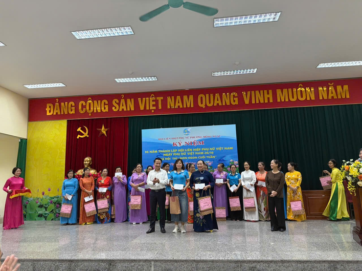 Hội LHPN phường Đông Ngạc tổ chức kỷ niệm 95 năm Ngày thành lập Hội Liên hiệp Phụ nữ Việt Nam (20/10/1930-20/10/2025) và hội thi “Món ngon cuối tuần”- Ảnh 18.