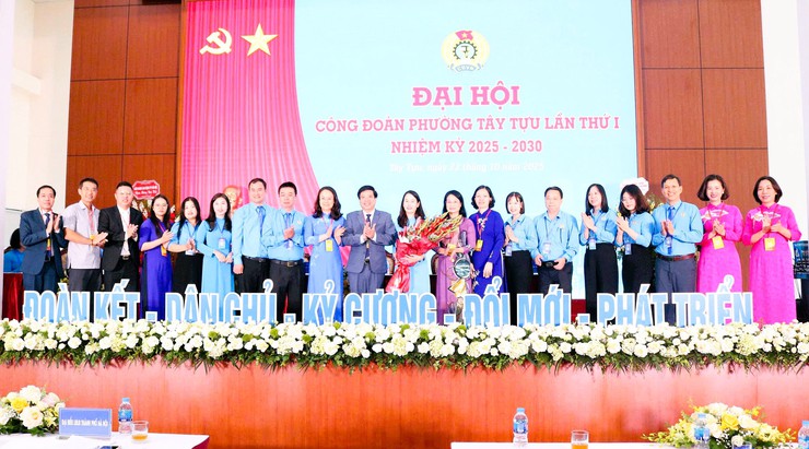 Đại hội Công đoàn Phường Tây Tựu lần thứ I, nhiệm kỳ 2025-2030- Ảnh 3.