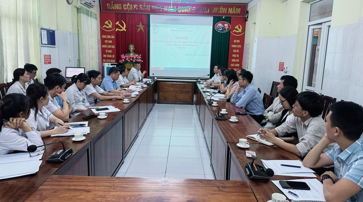 Nâng cao năng lực tuyến cơ sở: Bệnh viện Ung Bướu Hà Nội hỗ trợ chuyên môn tại BVĐK Chương Mỹ- Ảnh 1.