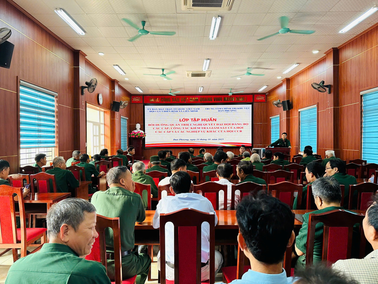 Tập huấn, bồi dưỡng nghiệp vụ công tác Hội CCB xã Liên Minh năm 2025- Ảnh 2.