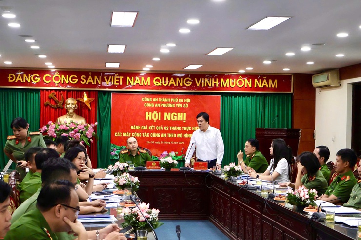 CATP Hà Nội làm việc với công an phường Yên Sở: đánh giá kết quả sau hơn 2 tháng triển khai mô hình tổ chức mới- Ảnh 2.