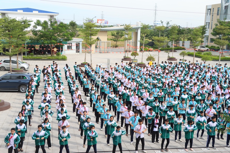 Thường trực Đảng uỷ xã làm việc với Trường THCS Trần Phú- Ảnh 12.