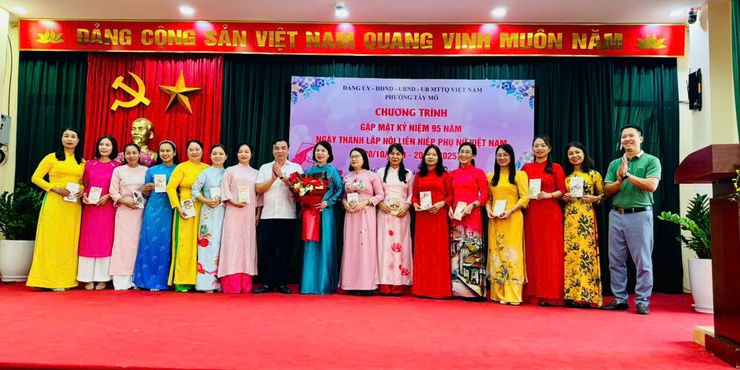 Phường Tây Mỗ gặp kỷ niệm 95 năm Ngày Phụ nữ Việt Nam 20-10- Ảnh 1.
