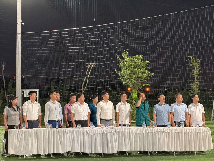 KHAI MẠC GIẢI BÓNG ĐÁ VĨNH THANH MỞ RỘNG NĂM 2025- Ảnh 2.