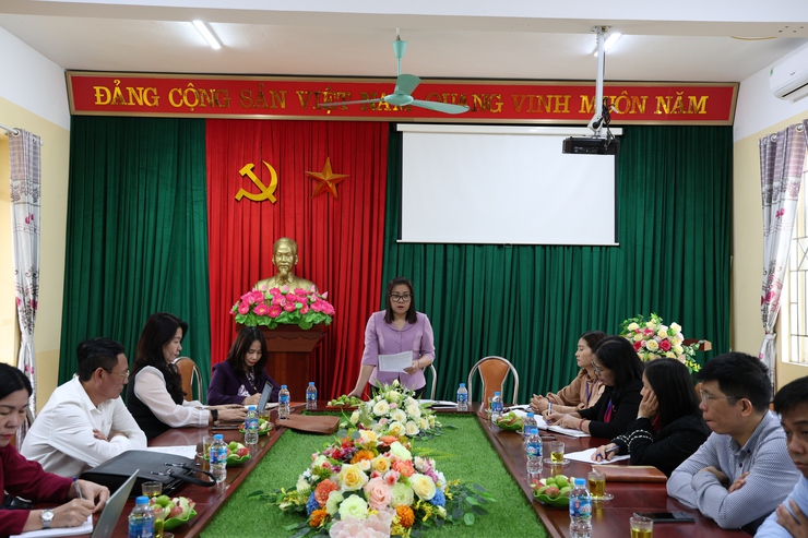 Thường trực Hội đồng nhân dân xã Phú Nghĩa tổ chức khảo sát cơ sở vật chất của một số trường học trên địa bàn xã- Ảnh 9.