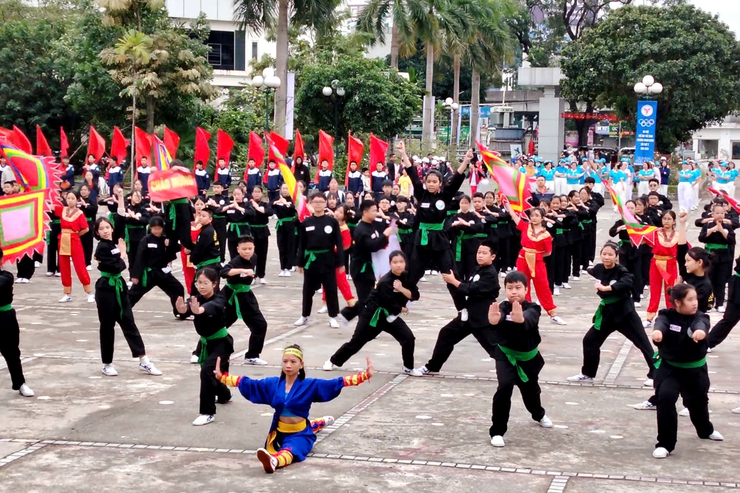 Phường Thanh Xuân tổng duyệt chuẩn bị cho Lễ khai mạc Đại hội TDTT phường lần thứ I năm 2025- Ảnh 7.