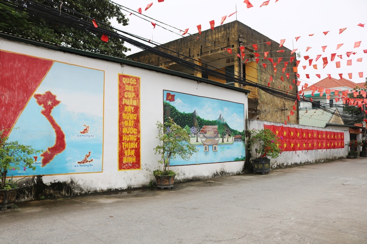 Đoàn kiểm tra số 3 xã Quốc Oai kiểm tra, chấm điểm cuộc thi "Giữ gìn thôn Sáng, Xanh, Sạch, Đẹp" tháng 8/2025- Ảnh 11.