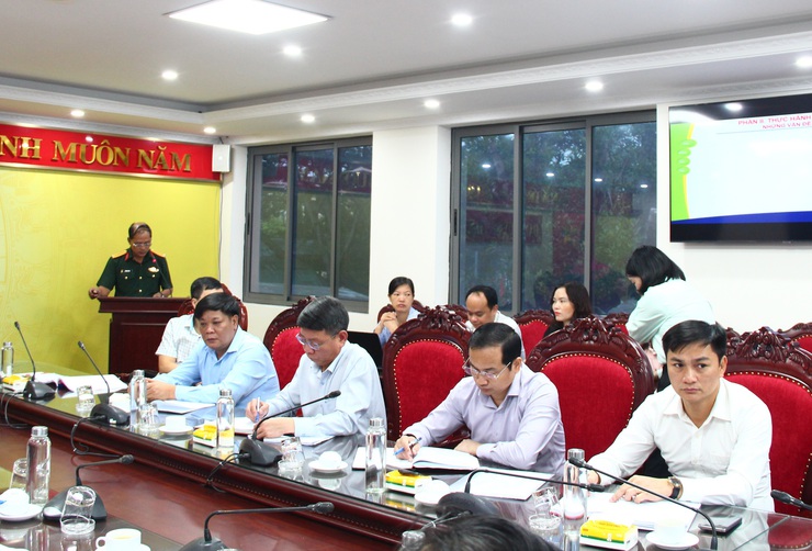 ĐẢNG ỦY XÃ THẠCH THẤT TỔ CHỨC HỘI NGHỊ TẬP HUẤN THỰC HIỆN NHIỆM VỤ DIỄN TẬP CHIẾN ĐẤU PHÒNG THỦ NĂM 2025- Ảnh 2.