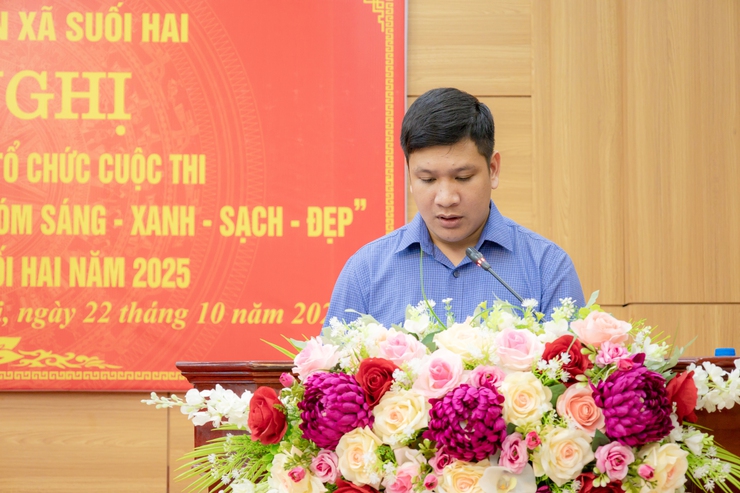 UBND xã Suối Hai tổ chức hội nghị triển khai tổ chức cuộc thi "Xây dựng và giữ gìn thôn, ngõ, xóm sáng, xanh, sạch, đẹp" năm 2025- Ảnh 3.