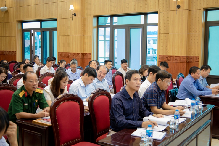 UBND xã Suối Hai tổ chức hội nghị triển khai tổ chức cuộc thi "Xây dựng và giữ gìn thôn, ngõ, xóm sáng, xanh, sạch, đẹp" năm 2025- Ảnh 2.