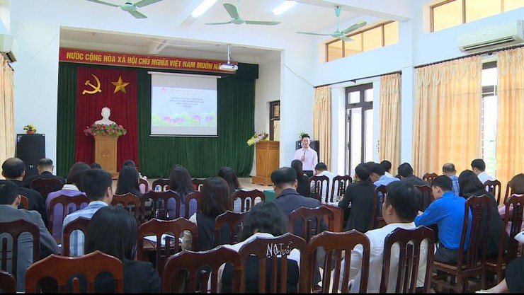 Hội nghị tập huấn nghiệp vụ công tác tín dụng chính sách cho đại diện cán bộ Hội đoàn thể cấp xã- Ảnh 2.