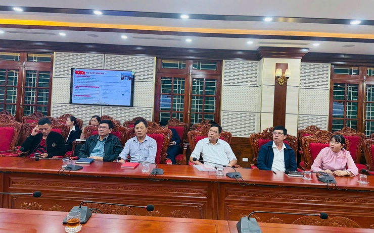 TẬP HUẤN TRỰC TUYẾN NGHIỆP VỤ THỰC HIỆN THỦ TỤC HÀNH CHÍNH CỦA ĐẢNG TRÊN CỔNG DỊCH VỤ CÔNG QUỐC GIA- Ảnh 3.