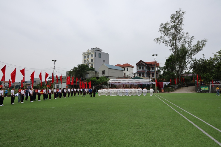 Phú Nghĩa tổng duyệt Chương trình Lễ Khai mạc Đại hội Thể dục thể thao xã lần thứ nhất, năm 2025
- Ảnh 6.
