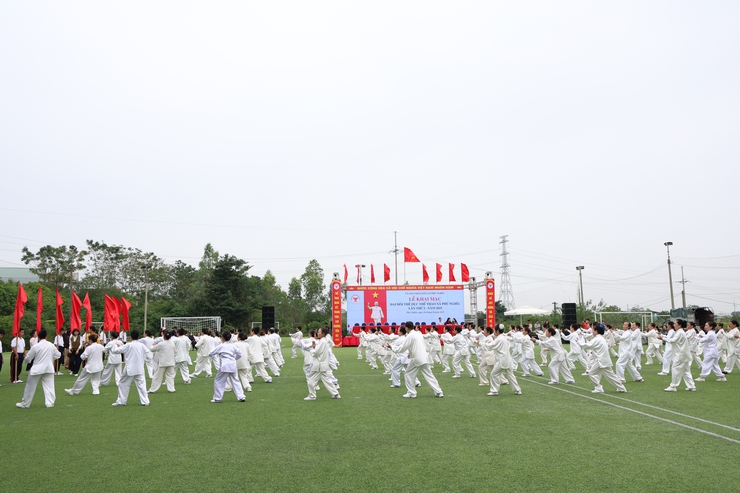 Phú Nghĩa tổng duyệt Chương trình Lễ Khai mạc Đại hội Thể dục thể thao xã lần thứ nhất, năm 2025
- Ảnh 4.