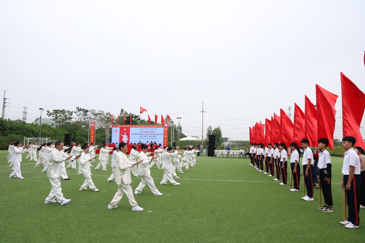 Phú Nghĩa tổng duyệt Chương trình Lễ Khai mạc Đại hội Thể dục thể thao xã lần thứ nhất, năm 2025
- Ảnh 5.