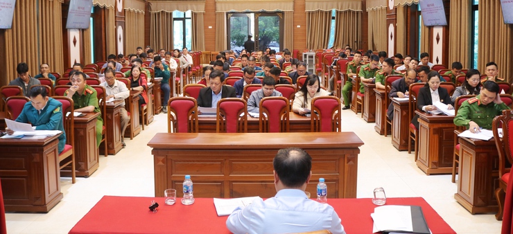 Hội đồng nghĩa vụ quân sự xã  Quốc Oai tổ chức hội nghị xét duyệt công dân sơ tuyển nghĩa vụ quân sự và thực hiện nghĩa vụ công an nhân dân năm 2026- Ảnh 1.