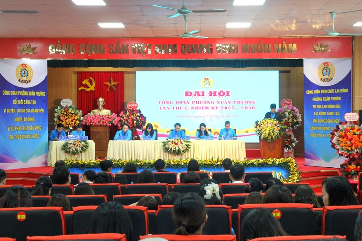 Đại hội Công đoàn phường Xuân Phương lần thứ I:
Khẳng định chỗ dựa tin cậy của người lao động- Ảnh 5.