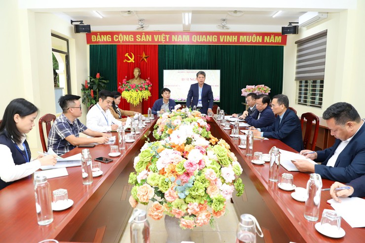 HĐND xã Yên Xuân khảo sát bữa ăn bán trú cho học sinh Tiểu học trên địa bàn xã
- Ảnh 6.