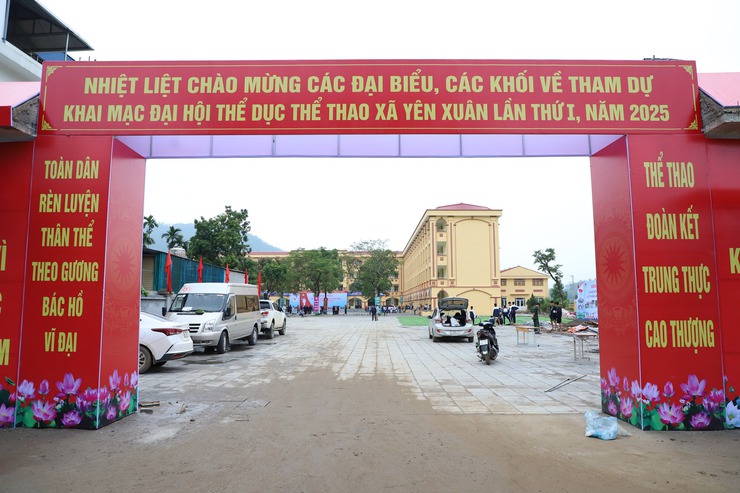Xã Yên Xuân tích cực chuẩn bị cho Lễ khai mạc Đại hội TDTT xã Yên Xuân lần I, năm 2025- Ảnh 2.