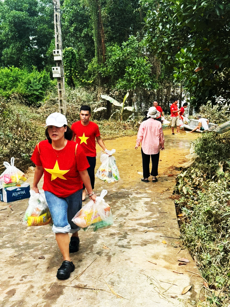 Chuyến xe từ thiện - những tấm lòng nhân ái của Trường Tiểu Học Hoàng Liệt chung tay vì đồng bào- Ảnh 9.