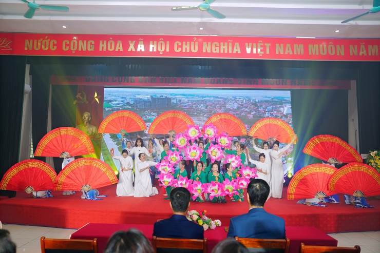 Xã Thiên Lộc tổ chức Hội nghị tuyên dương Điển hình tiên tiến giai đoạn 2020-2025, Người tốt - Việc tốt năm 2025- Ảnh 21.