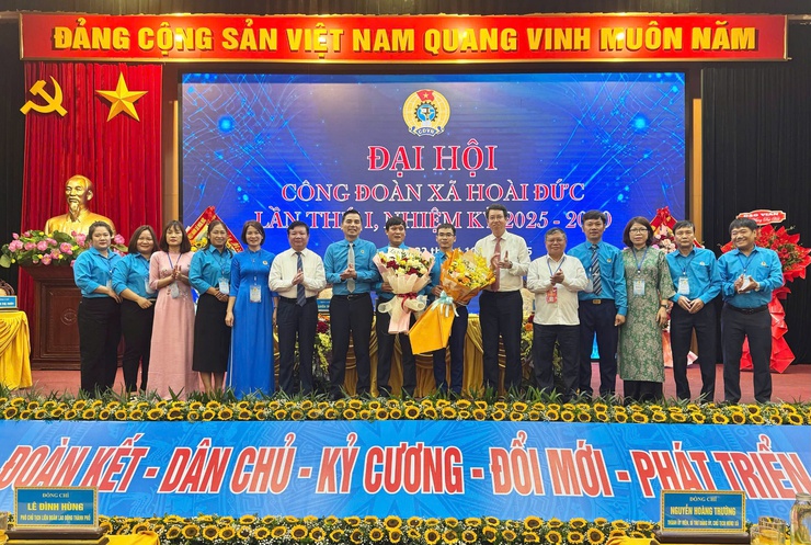 Đại hội Công đoàn xã Hoài Đức lần thứ nhất nhiệm kỳ 2025 - 2030 thành công tốt đẹp- Ảnh 15. Đại hội Công đoàn xã Hoài Đức lần thứ nhất nhiệm kỳ 2025 - 2030 thành công tốt đẹp- Ảnh 15.