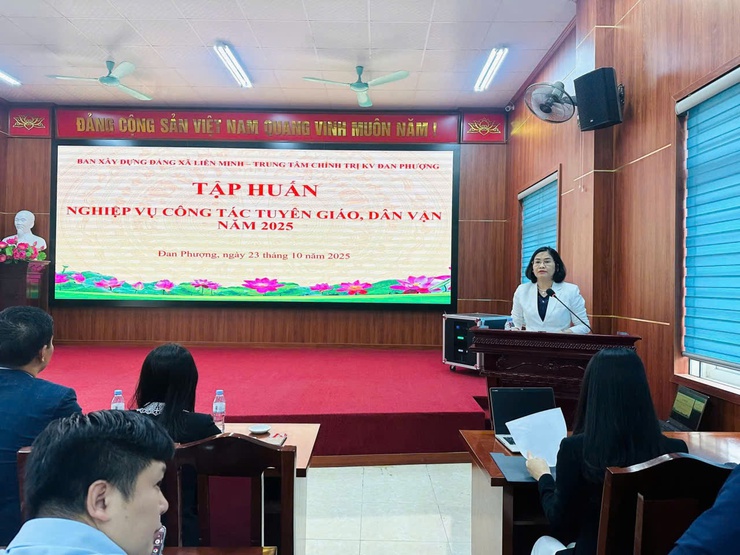 Ban Xây dựng Đảng tổ chức tập huấn công tác tuyên giáo và dân vận năm 2025- Ảnh 2.