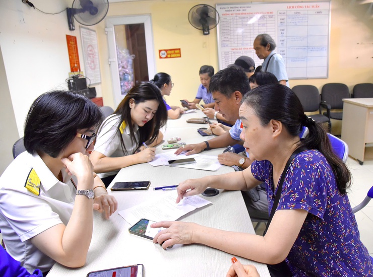 Phường Hoàn Kiếm hướng dẫn người dân cài đặt ứng dụng nộp thuế điện tử bằng ứng dụng Etax Mobile- Ảnh 5.