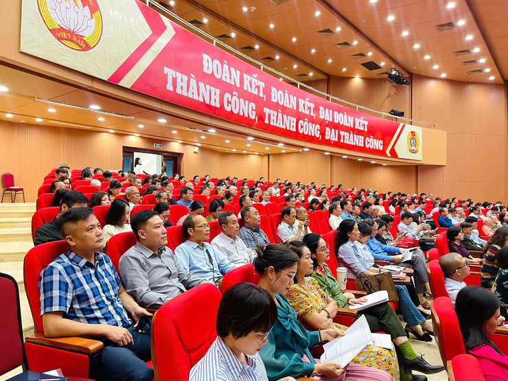 Đột Phá Chuyển Đổi Số: Đảng ủy Phường Cầu Giấy Tiên Phong Triển Khai 04 Thủ Tục Hành Chính Của Đảng Trên Cổng Dịch Vụ Công Quốc Gia- Ảnh 2.