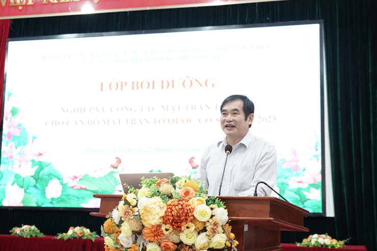 Trung tâm chính trị xã Thường Tín tổ chức Lớp bồi dưỡng nghiệp vụ Công tác Mặt trận Tổ quốc năm 2025 - Ảnh 4.