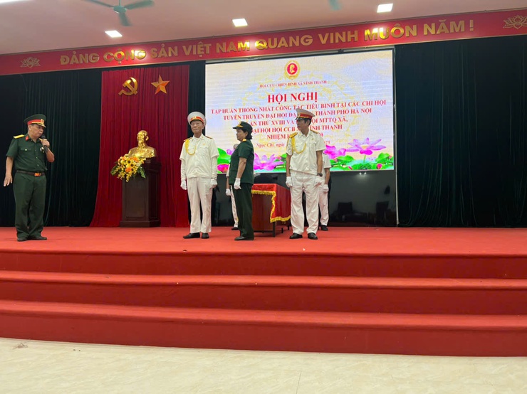 Hội Cựu chiến binh xã Vĩnh Thanh tổ chức tập huấn công tác tiêu binh và tuyên truyền các sự kiện chính trị quan trọng.- Ảnh 7.