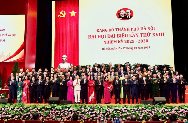 ĐỀ CƯƠNG TUYÊN TRUYỀN 
KẾT QUẢ ĐẠI HỘI ĐẠI BIỂU LẦN THỨ XVIII ĐẢNG BỘ THÀNH PHỐ HÀ NỘI, NHIỆM KỲ 2025 – 2030- Ảnh 2.