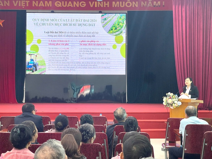 UBND xã Vĩnh Thanh tổ chức Hội nghị tuyên truyền pháp luật- Ảnh 9.