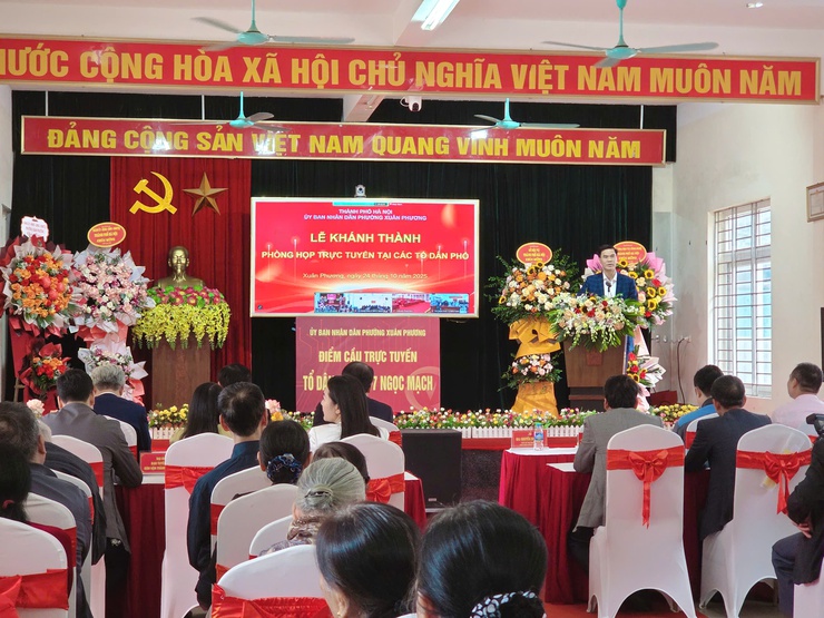 Phường Xuân Phương phát động phong trào “Học tập số toàn dân” năm 2025 và khai trương mô hình phòng họp trực tuyến tại các tổ dân phố- Ảnh 5.