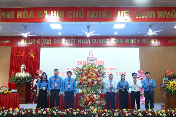 Đại hội Công đoàn xã Mê Linh lần thứ nhất nhiệm kỳ 2025 – 2030 thành công tốt đẹp- Ảnh 4.
