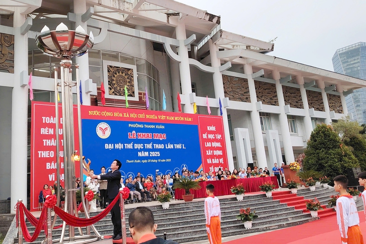 Phường Thanh Xuân: Tổ chức thành công khai mạc Đại hội thể dục thể thao lần thứ I năm 2025- Ảnh 1.