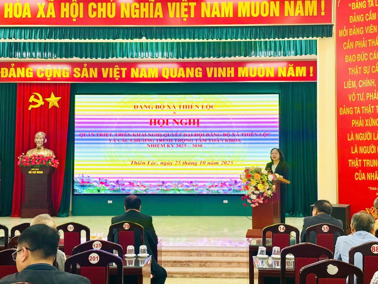 Hội nghị truyên truyền, quán triệt, triển khai Nghị quyết Đại hội Đảng bộ xã Thiên Lộc khóa I và các Chương trình trọng tâm toàn khóa; Báo cáo kết quả Đại hội đại biểu Đảng bộ thành phố Hà Nội khóa XVIII, nhiệm kỳ 2025-2030- Ảnh 3.