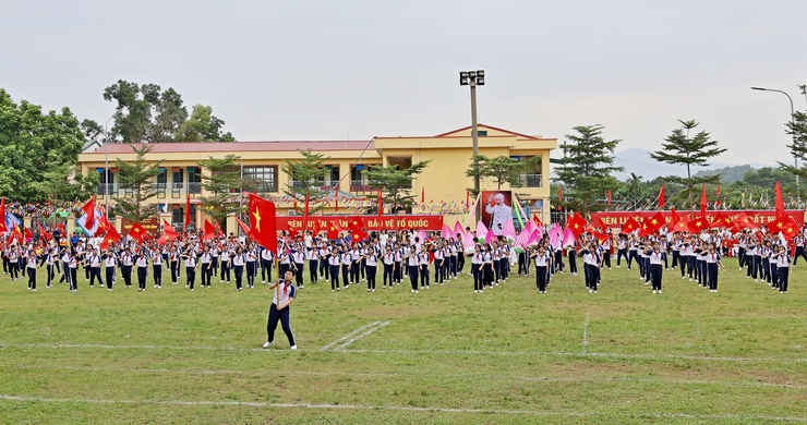 Tưng bừng Đại hội TDTT xã Đoài Phương lần thứ I năm 2025- Ảnh 4.