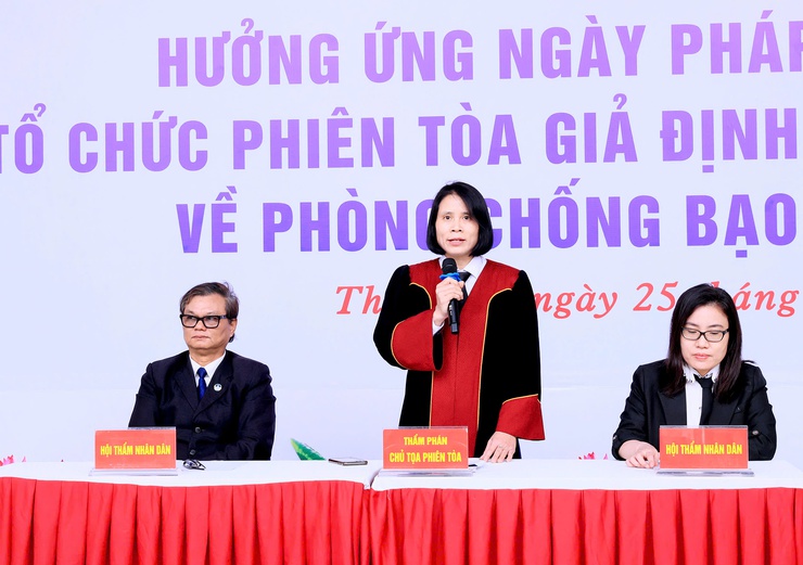 Thư Lâm phát động hưởng ứng Ngày Pháp luật Việt Nam và tổ chức phiên tòa giả định tuyên truyền pháp luật về phòng, chống bạo lực học đường- Ảnh 16.