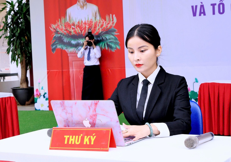 Thư Lâm phát động hưởng ứng Ngày Pháp luật Việt Nam và tổ chức phiên tòa giả định tuyên truyền pháp luật về phòng, chống bạo lực học đường- Ảnh 17.