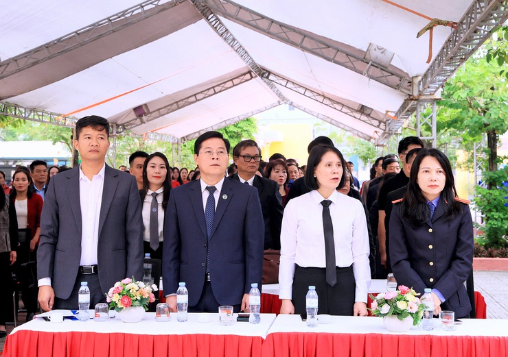 Thư Lâm phát động hưởng ứng Ngày Pháp luật Việt Nam và tổ chức phiên tòa giả định tuyên truyền pháp luật về phòng, chống bạo lực học đường- Ảnh 3.